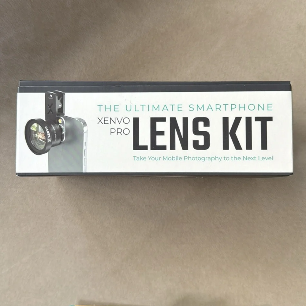 XENVO Pro Lens Kit - Ultimate smartphone lens kit - new in box